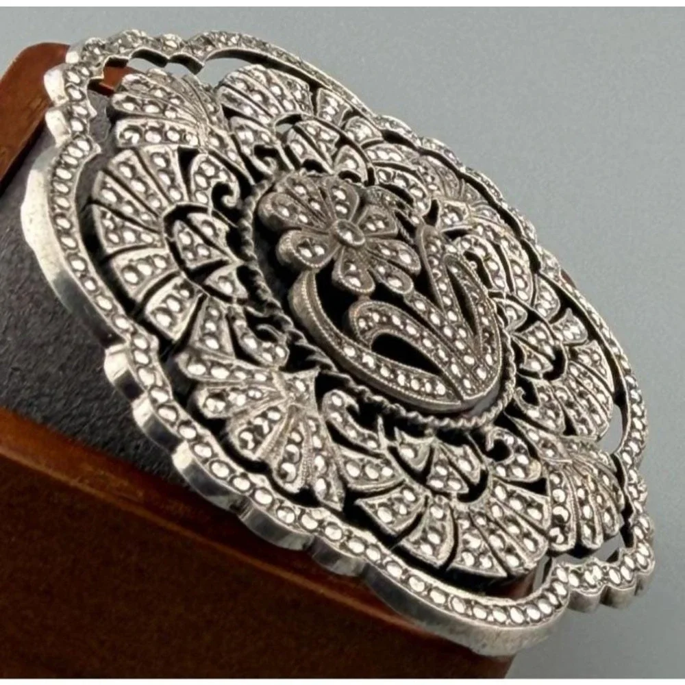 Vintage Art Deco Brooch Sterling Silver Floral Marcasite Black Onyx Center READ